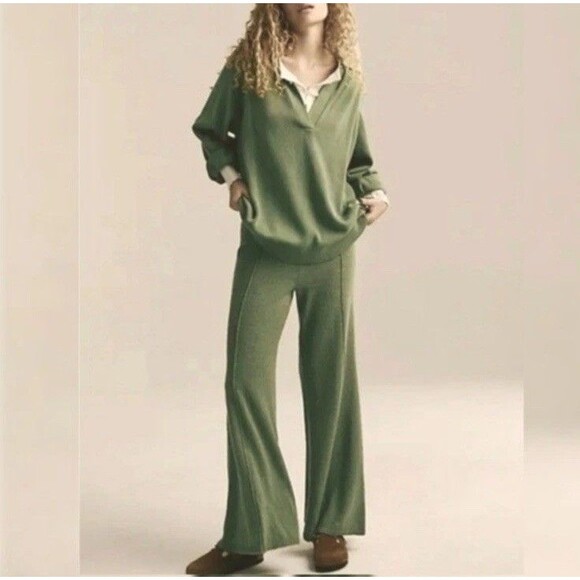 Free People Beach Drea Sweater Set Medium M 2 Piece Knit Flare Oversized NWT - Picture 1 of 10